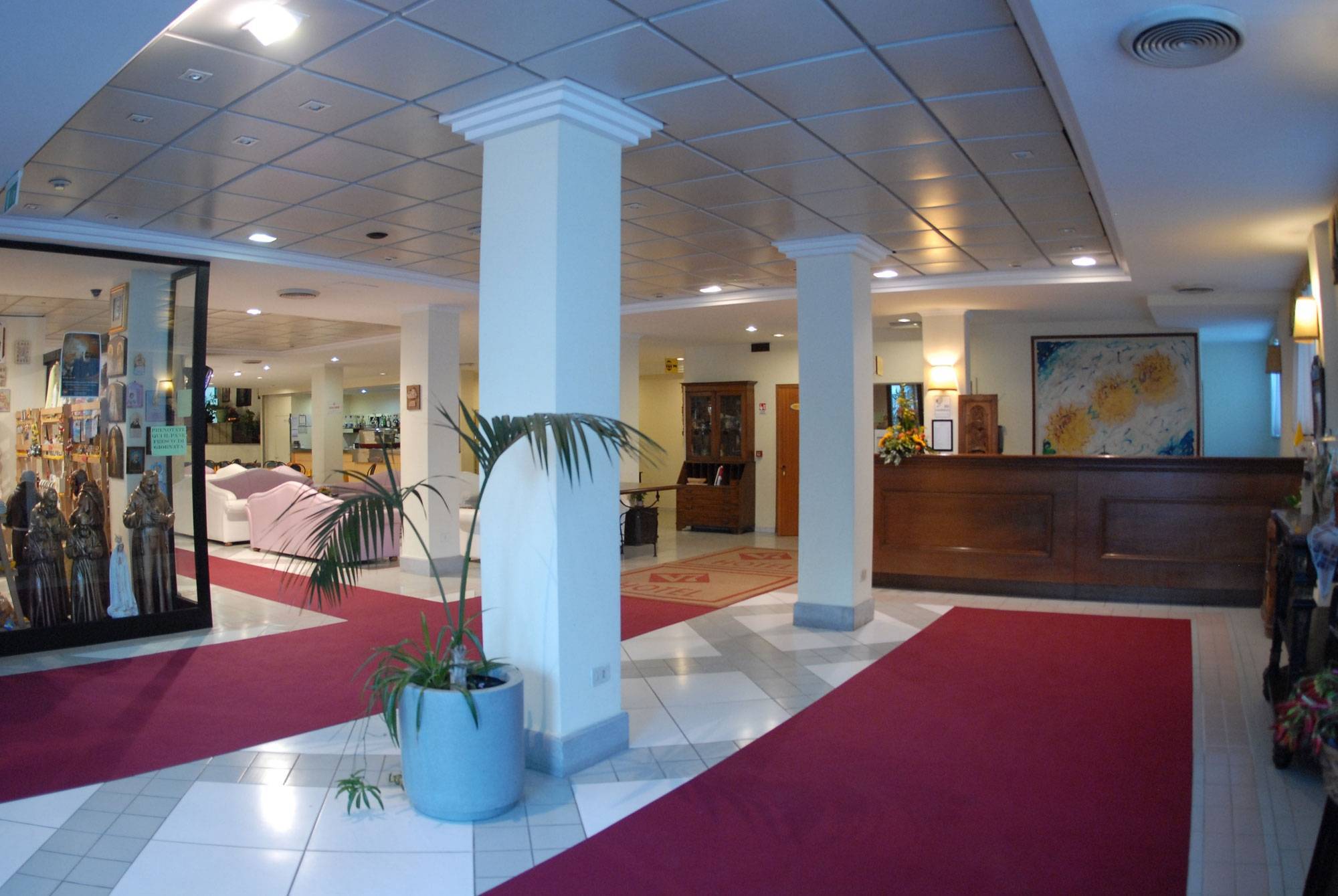 Hotel V7 San Giovanni Rotondo Exterior foto